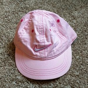 Girl's Nike hat size 4-6x